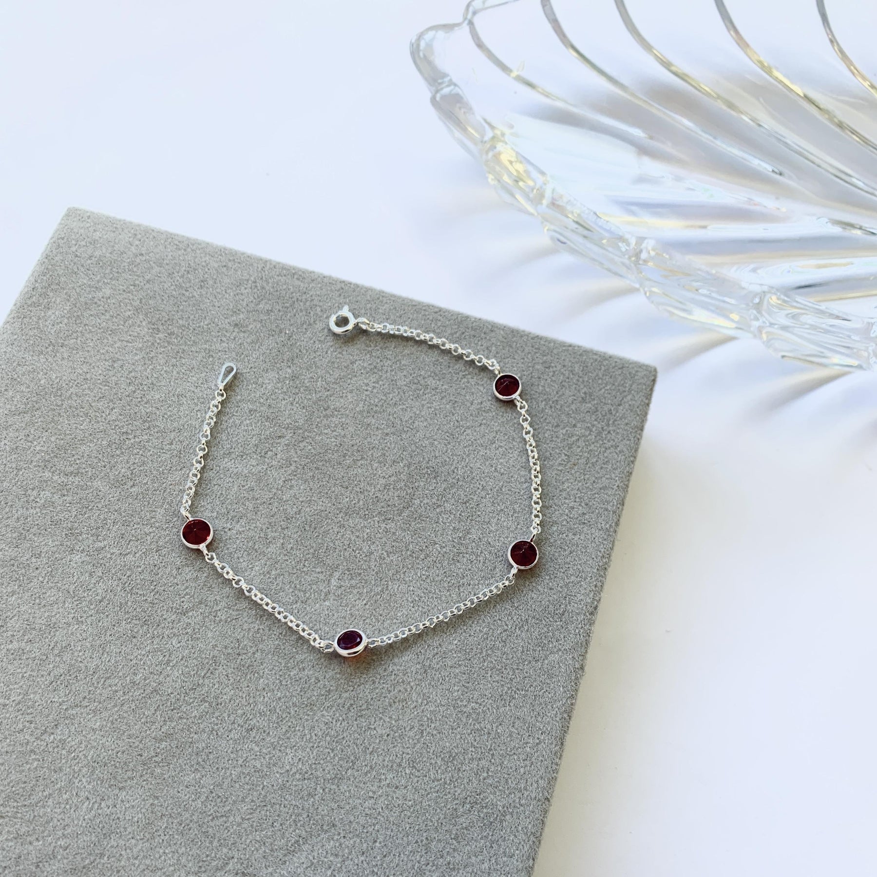 Pulseira Prata Lorena 4 Cristais Brilhantes