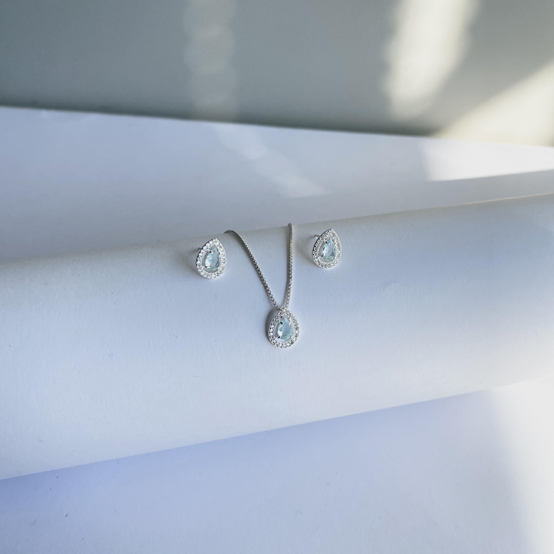 Conjunto Prata Celle Moldura de Gota