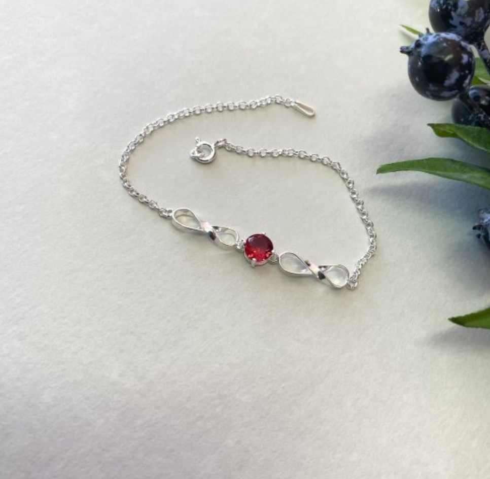 Pulseira Love Forever 2 Infinitos Grandes E Ponto de Luz