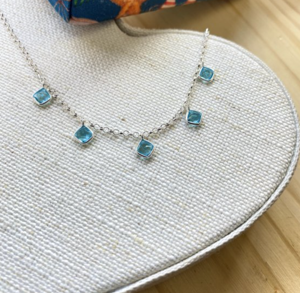 Pulseira Prata Veneza 5 Cristais Quadrados